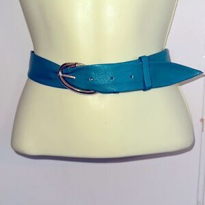 Vintage 80s/90s turquoise leather belt with gold buckle